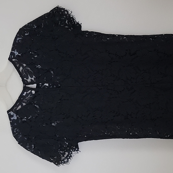 Reynah Black Lace Short Sleeve Dress 4 - Picture 8 of 11